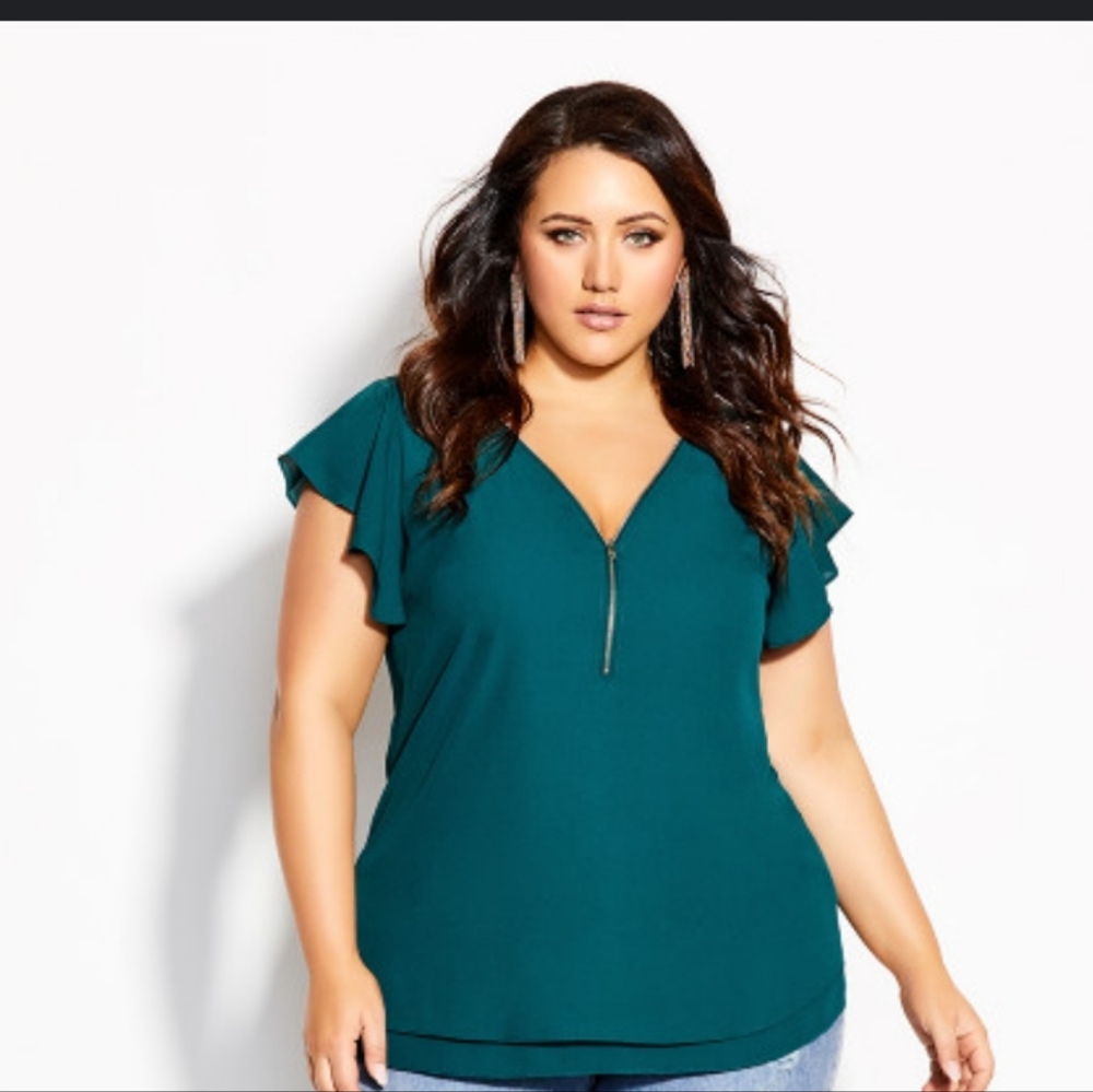 New with tags City Chic Plus Size Top Size 22 Alpin Green